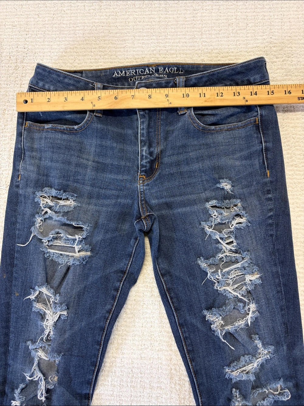 American Eagle Distressed Jeggings Skinny  Jeans Ripped Stretch Denim Size 8 - Picture 3 of 8